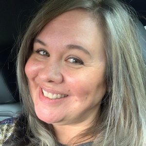 Meet your Posher, Kacey